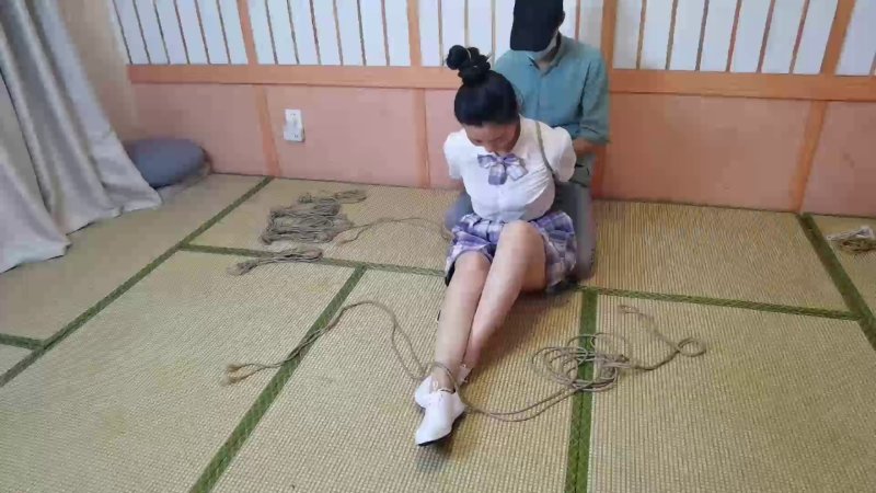 一绳所爱定制新作品之紫涵的绳艺朲生！本影视可在线看！
