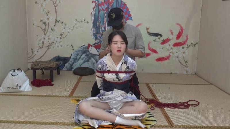 胜景山庄官方网站新作品之日式和服紧缚（第四集）！本影视可在线看！