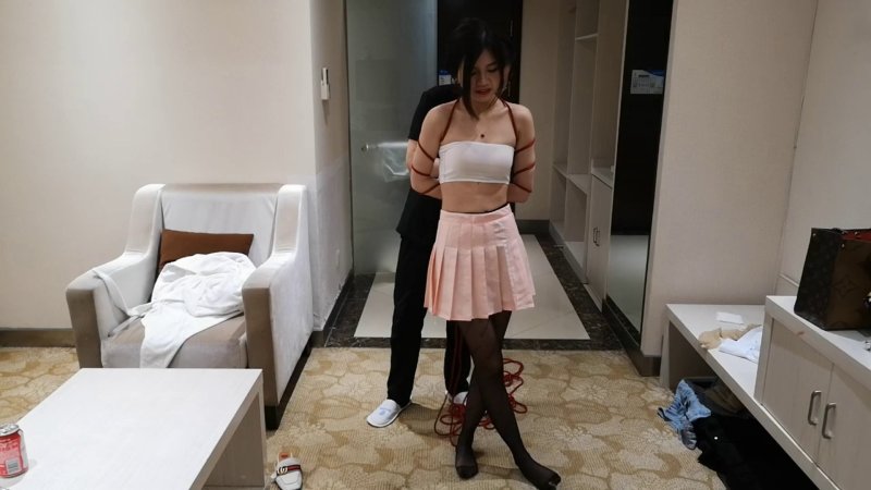 随心原创工作室视频全集新作品之江奈 纯纯的小粉裙！本影视可在线看！