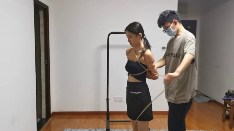 奥特曼也很酷工作室视频新作品之定拍兔兔放置（下集） 日式驷马放置 口水特写纯享！本影视可在线看！