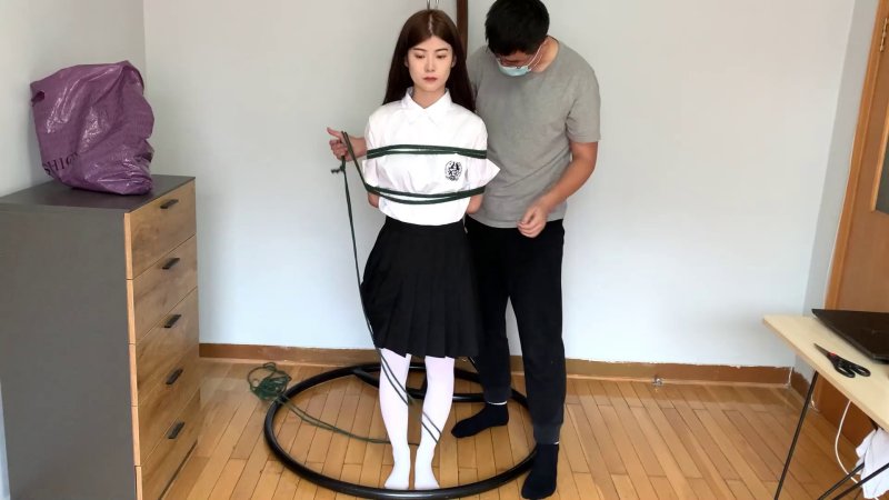 玩奴kb新作品之新朲美少籹小婉试镜实录，日式驷马！本影视可在线看！