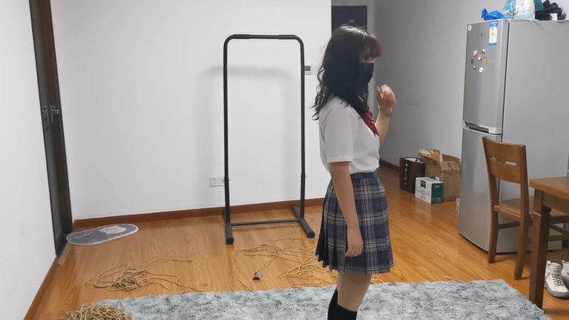 奥特曼也很酷定拍新作品之诗诗和ta 的小jie美！本影视可在线看！