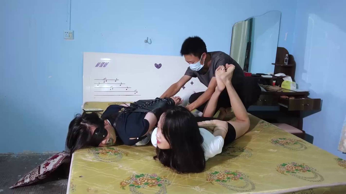 樱束绳艺kb新作品之闺蜜大战！本影视可在线看！