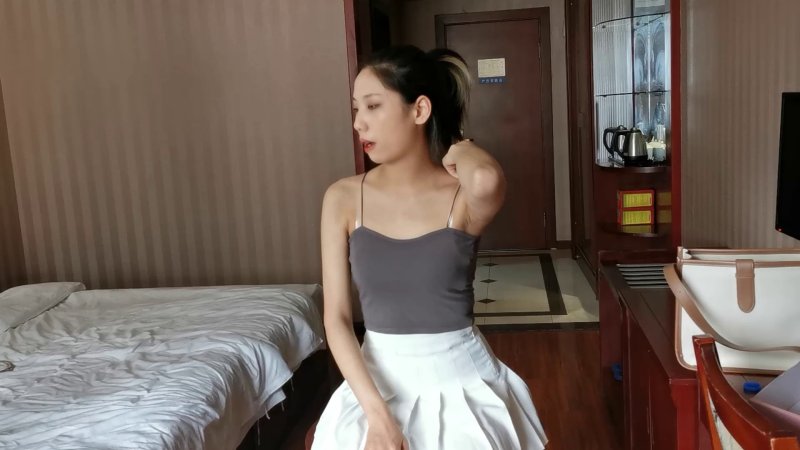 奥特曼也很酷资源新作品之小松直臂大口环柜缚流口水（上集）！本影视可在线看！