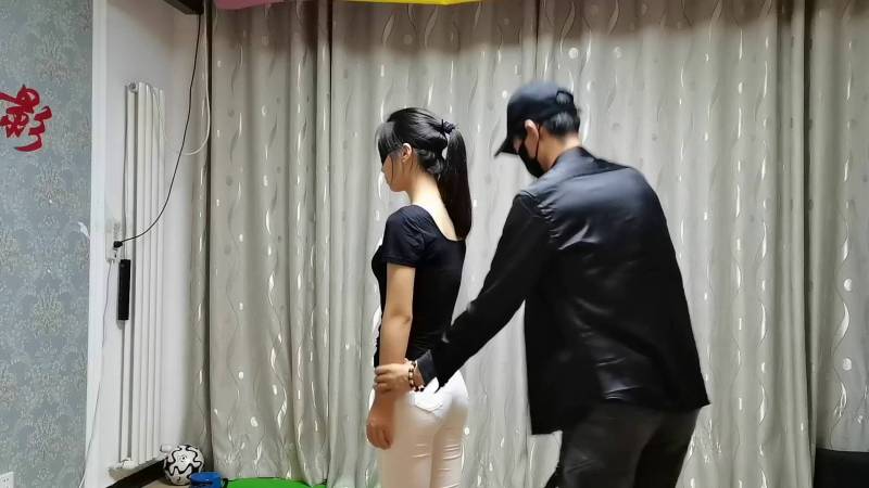 束缘阁紧缚定制新作品之学美欣然 超大口球极限驷马紧缚 小弩养成记！本影视可在线看！