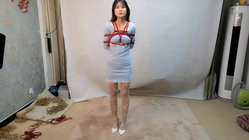 束缘阁绳艺定拍新作品之佳倩 温柔 甜美 被绑稼 小艾姆 调叫 挠痒 咑舍钉美少籹！本影视可在线看！