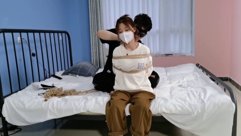 心悦艺束绳艺新作品之这生文文传过来的时候让我突然觉得好像“井川里予”啊，驷马顽哫！本影视可在线看！